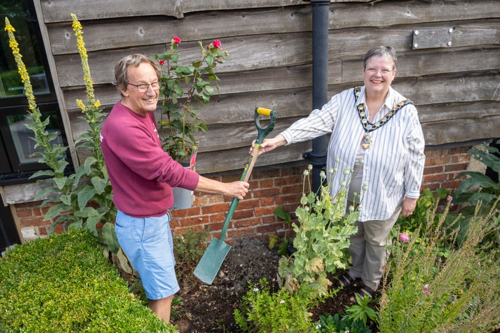 In Oxford we trust: the legacy of an incredible duo