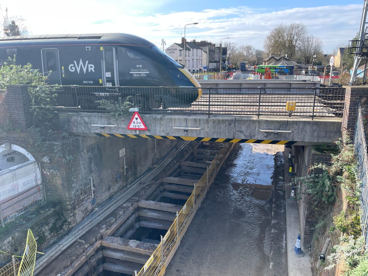 Botley Road could remain closed until June 2026