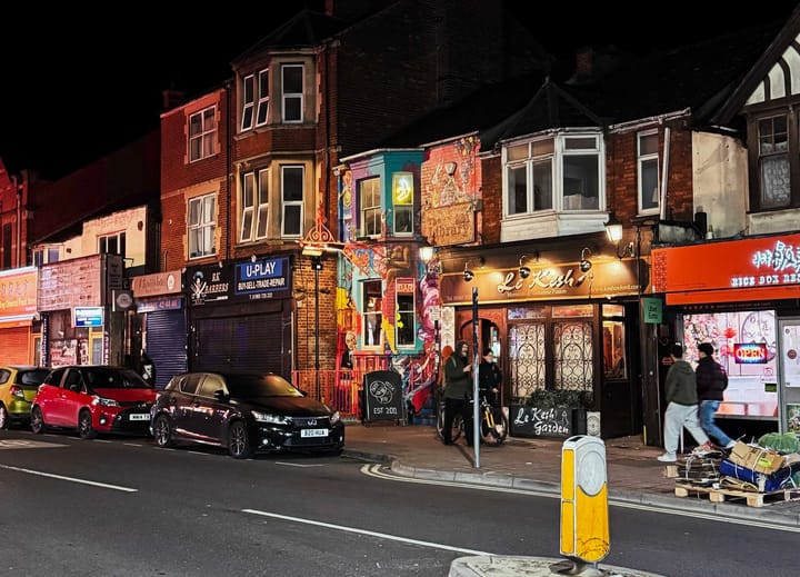 Gentrifying Oxford vs the left-behinds